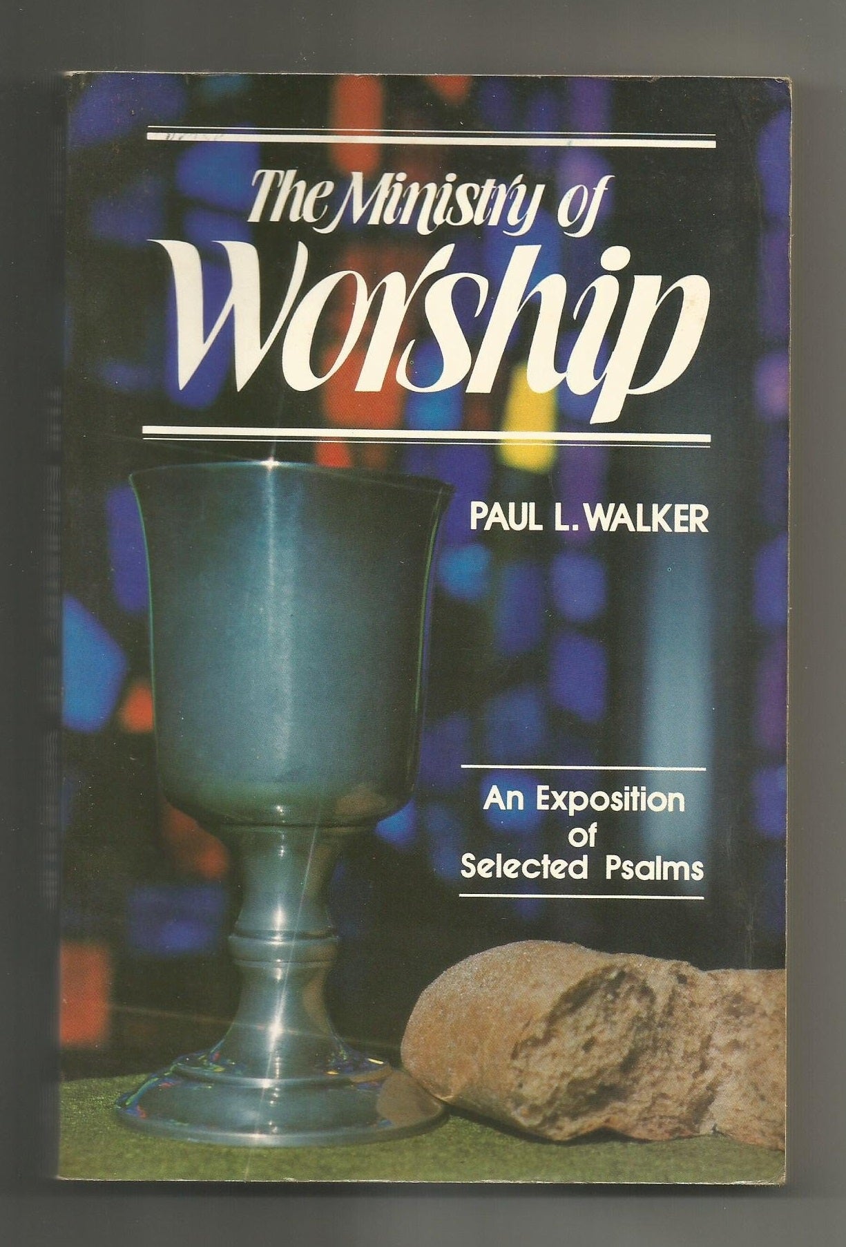 The Ministry of Worship (Paperback) Paul L. Walker